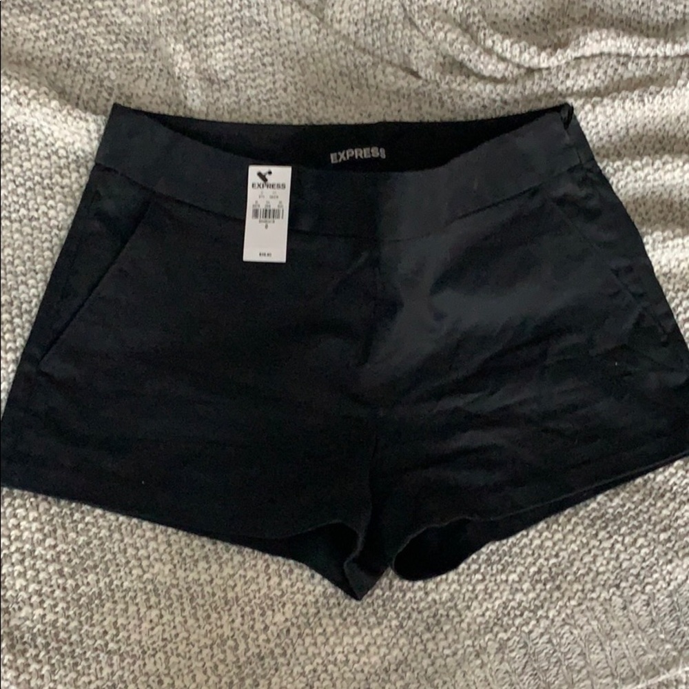 💥New with Tags Express Black Shorts Size 0💥